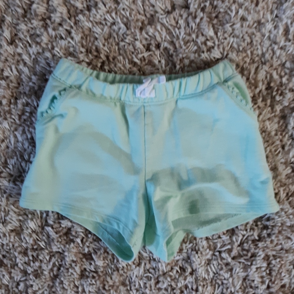 Girl's Shorts - Picture 4 of 4
